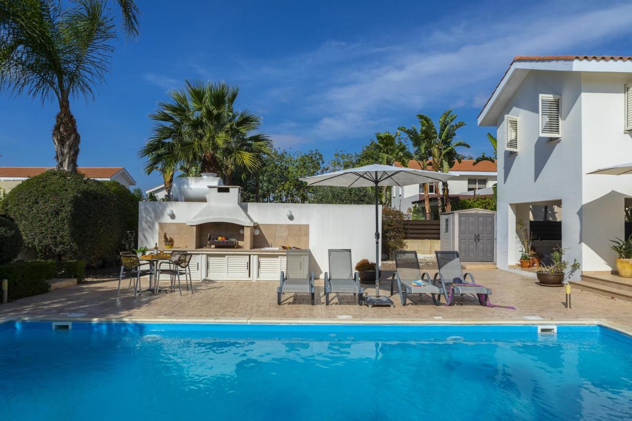 Larnaca Villa Anthea 12 Bagian luar foto