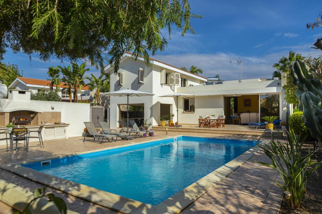 Larnaca Villa Anthea 12 Bagian luar foto