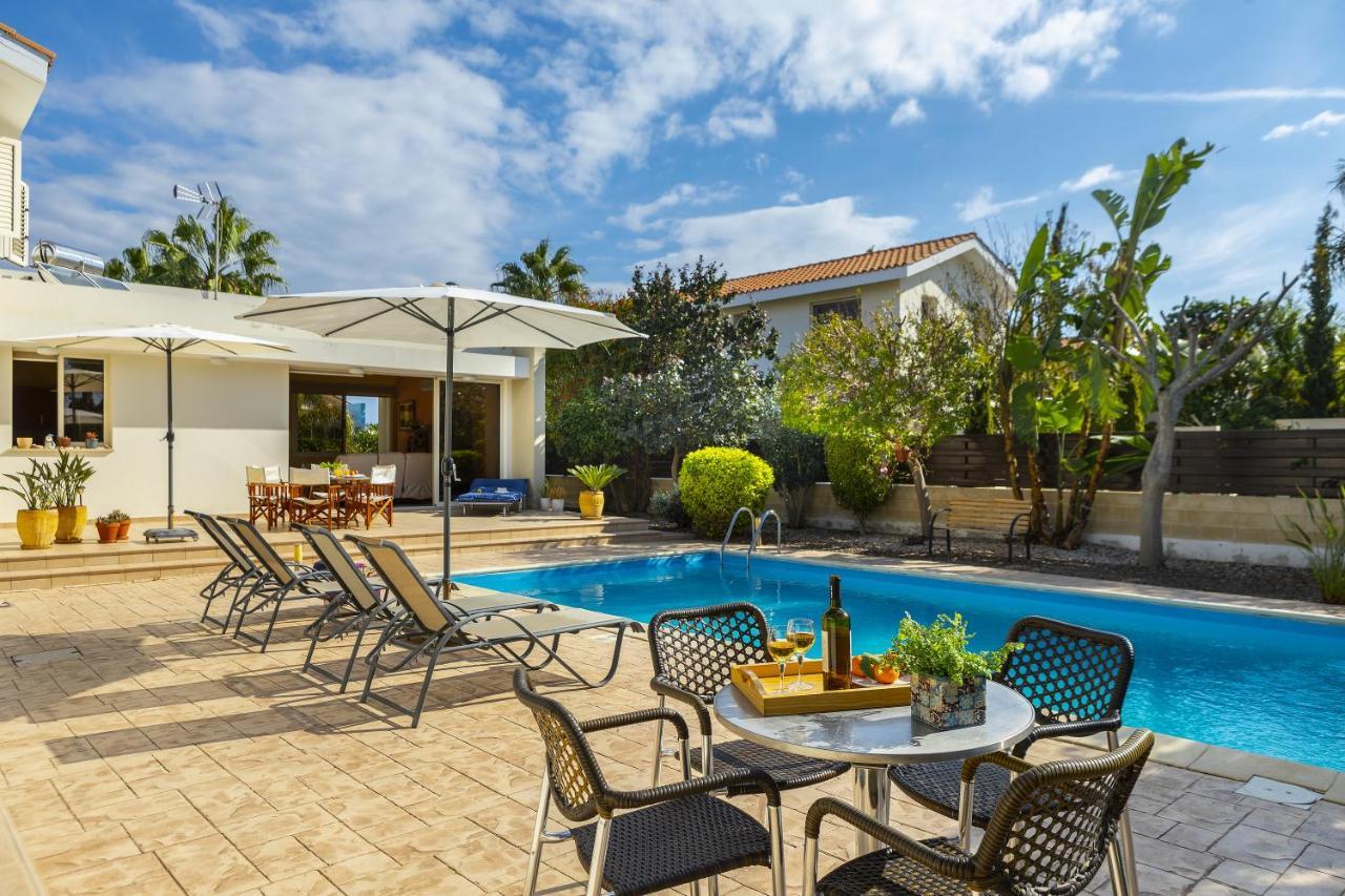 Larnaca Villa Anthea 12 Bagian luar foto